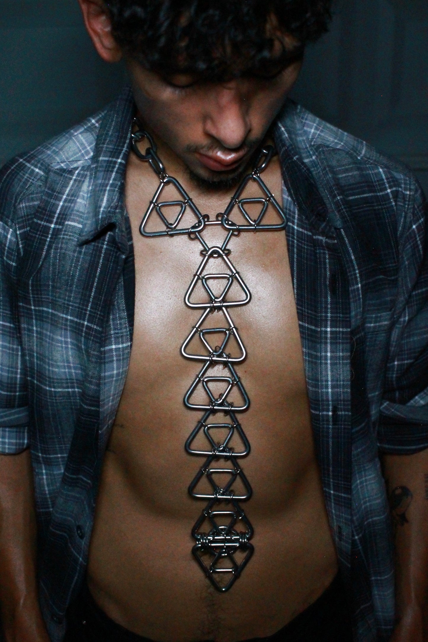 TRIFORCE ME DOWN TIE