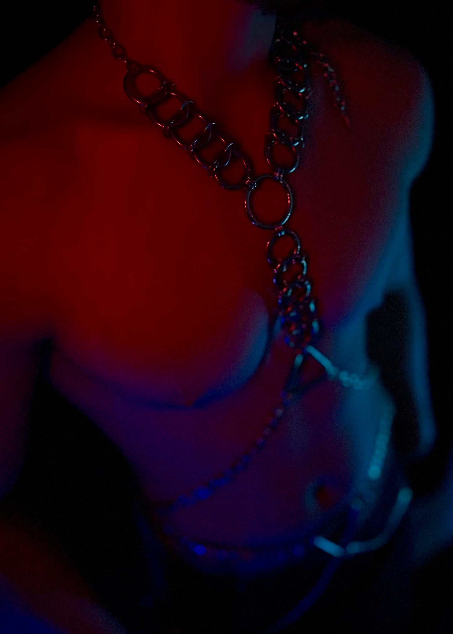 HARD TO GET BODY CHAIN