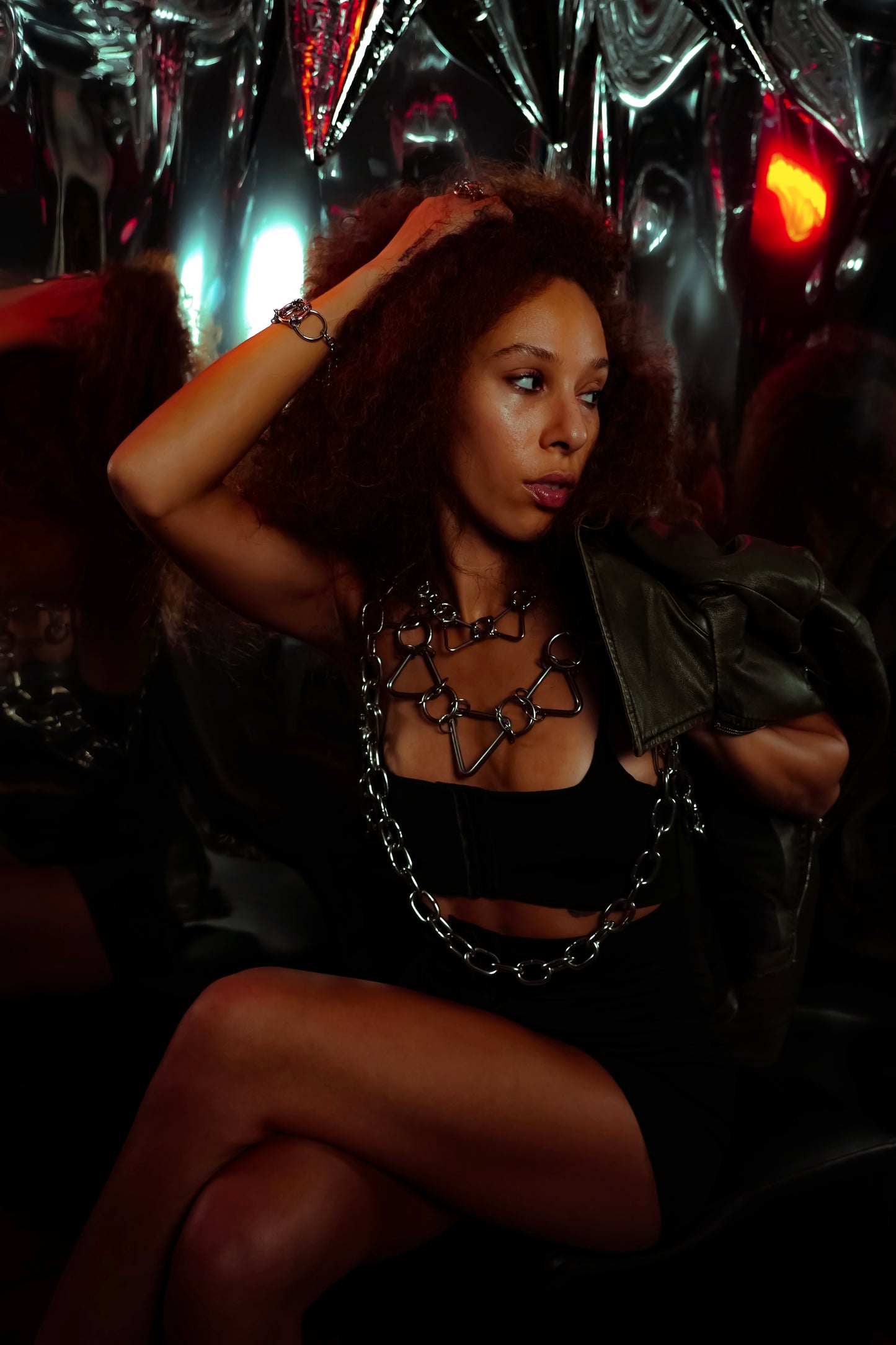 HARD ANGLE BODY CHAIN HARNESS