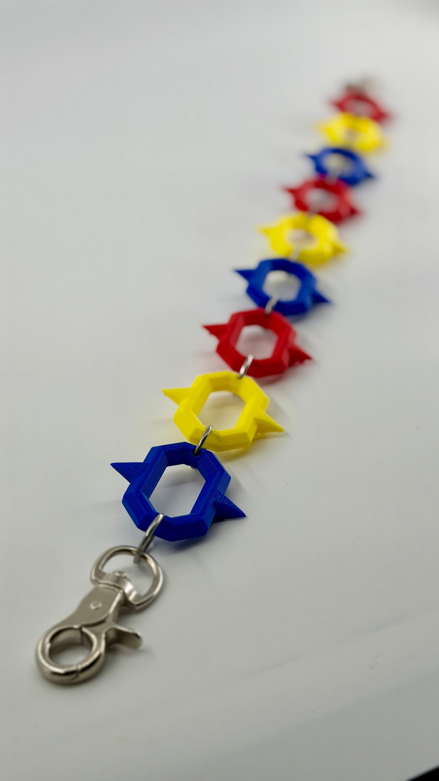 ODDITIES SPIKE CHAINS