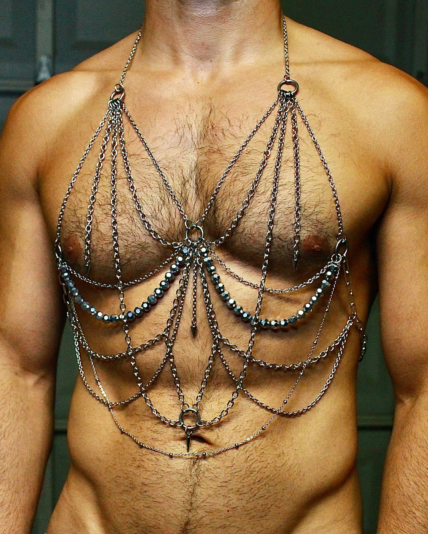 FIRST CLASS BODY CHAIN