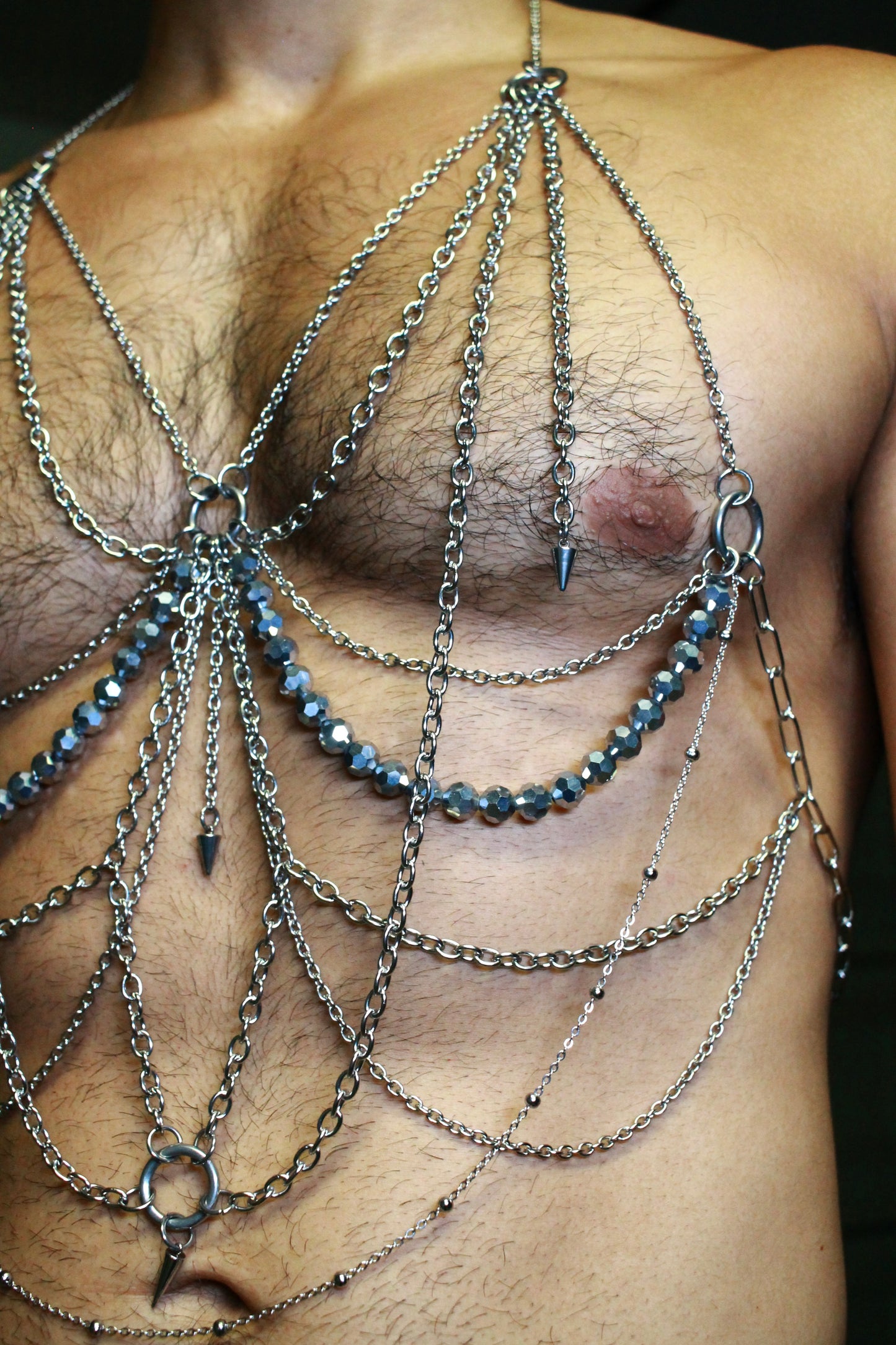 FIRST CLASS BODY CHAIN