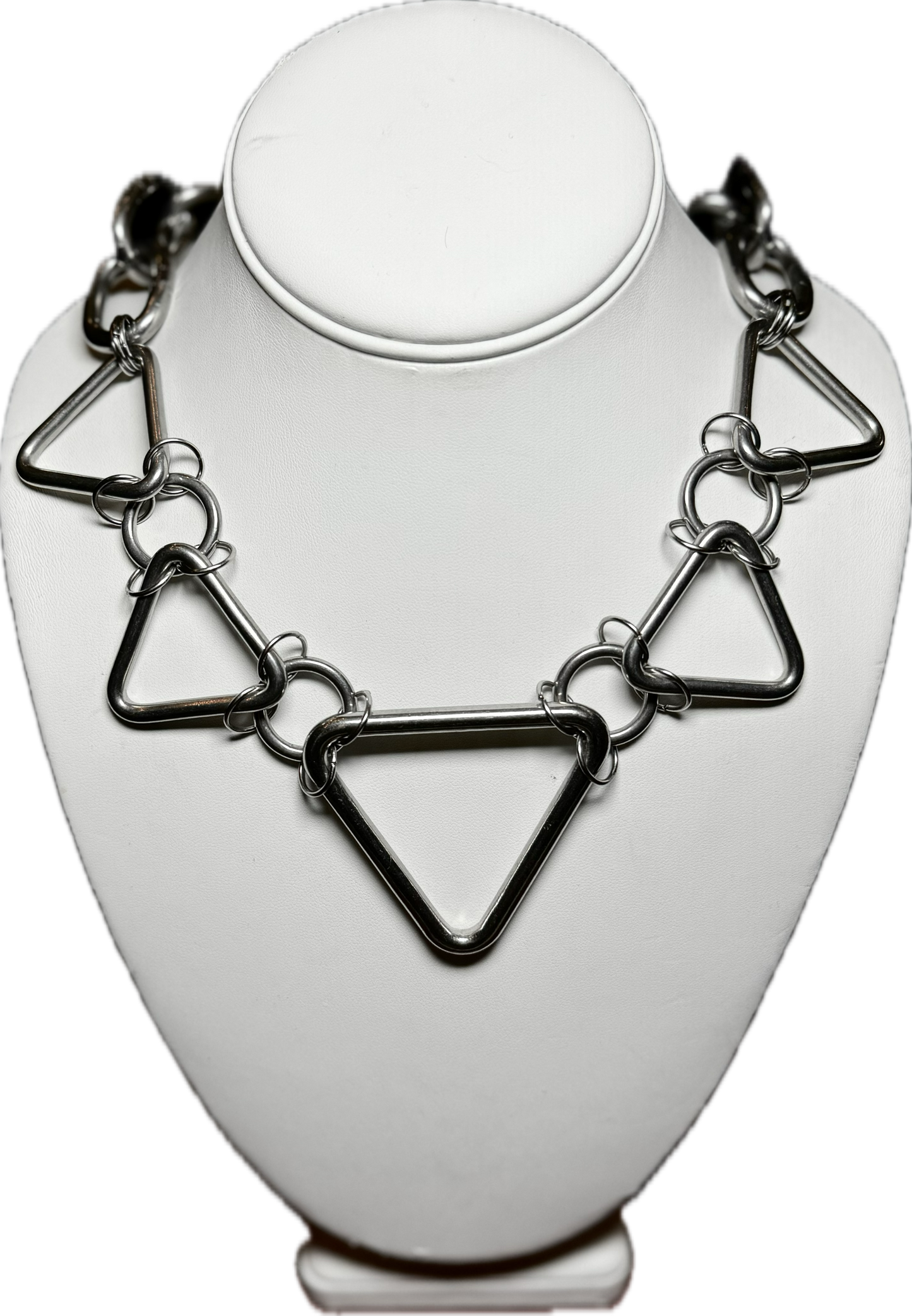 HARD ANGLE NECKLACE