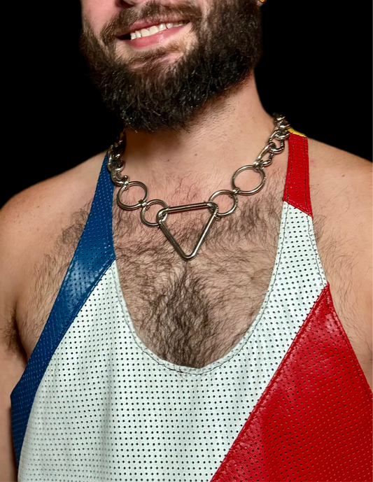 STIFF NECKLACE