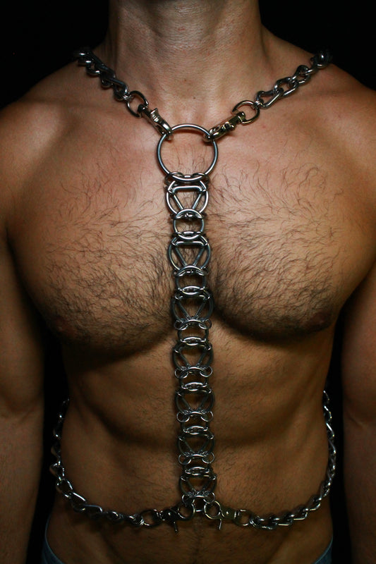 PYRAMID SCHEME BODY CHAIN