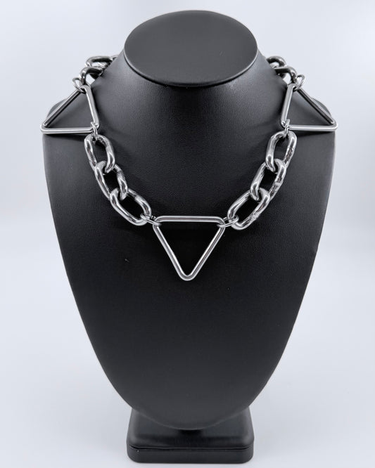 THIRD PARTY NECKLACE