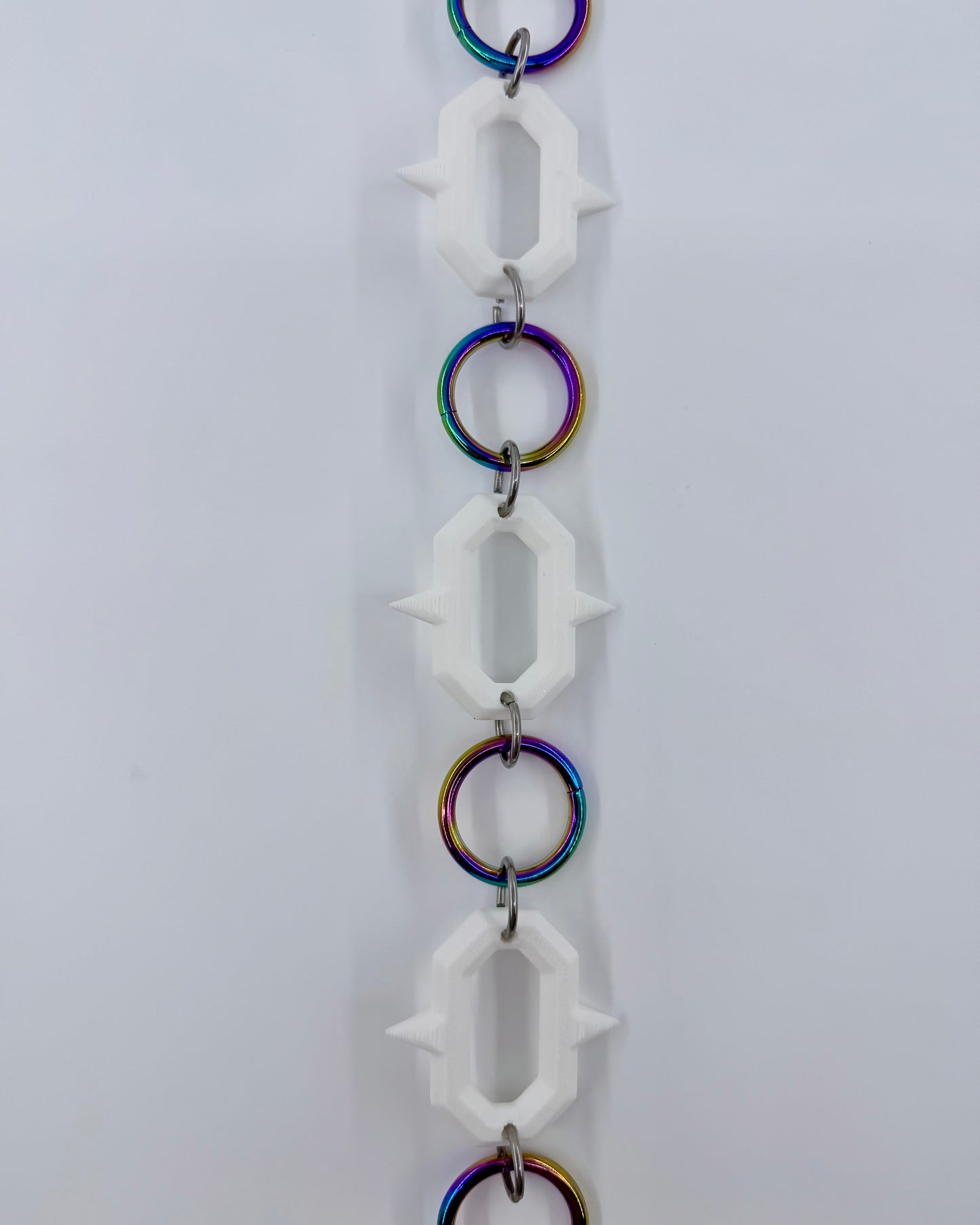 PRIDE SPIKE CHAINS