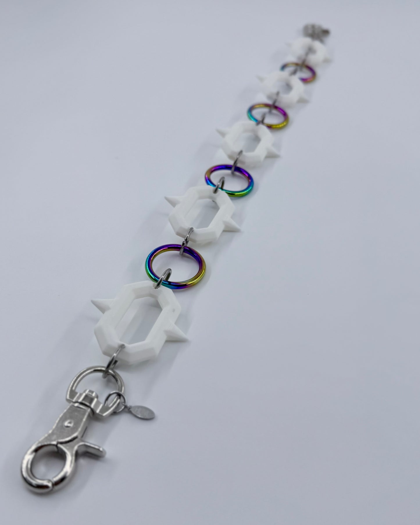 PRIDE SPIKE CHAINS