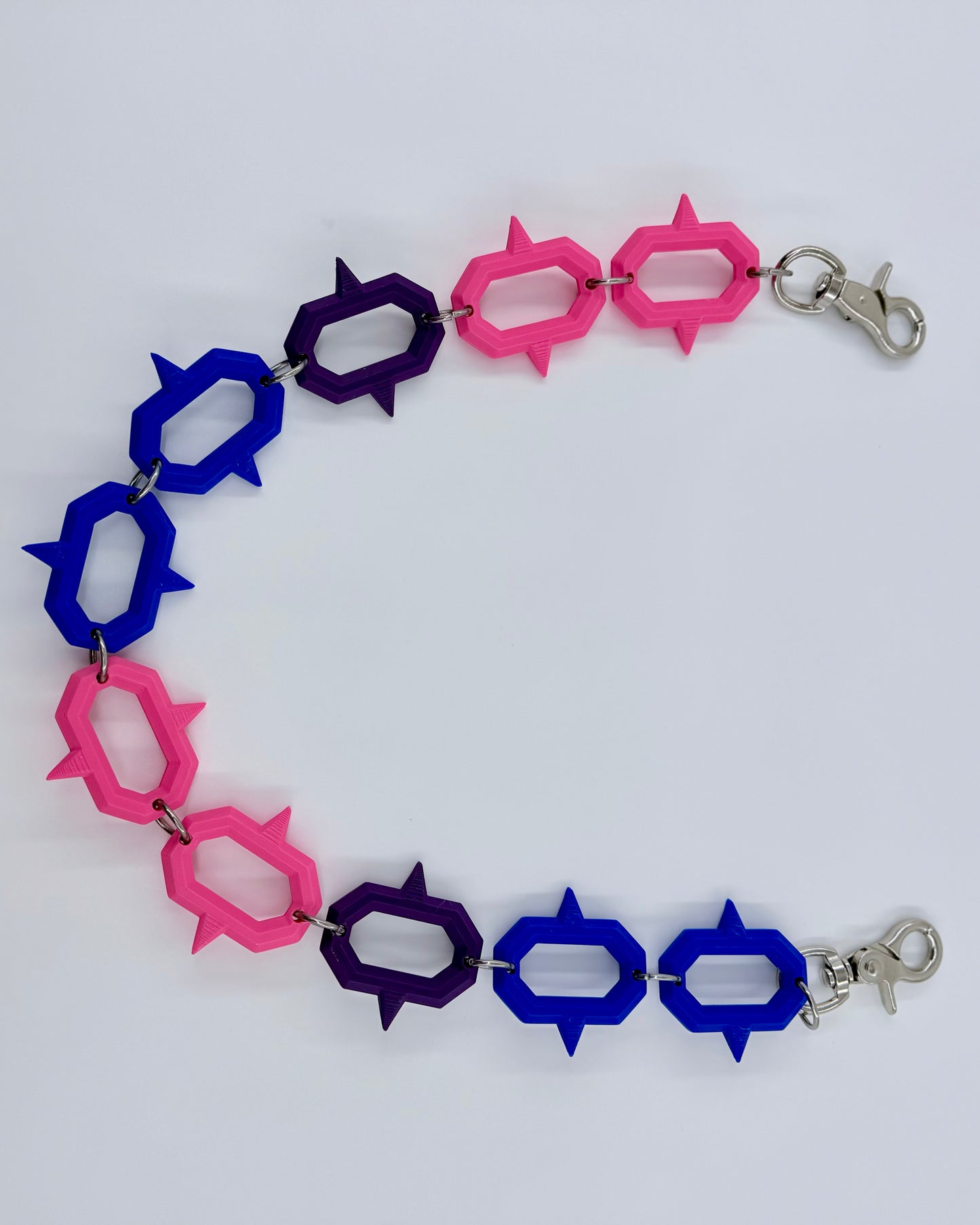 PRIDE SPIKE CHAINS