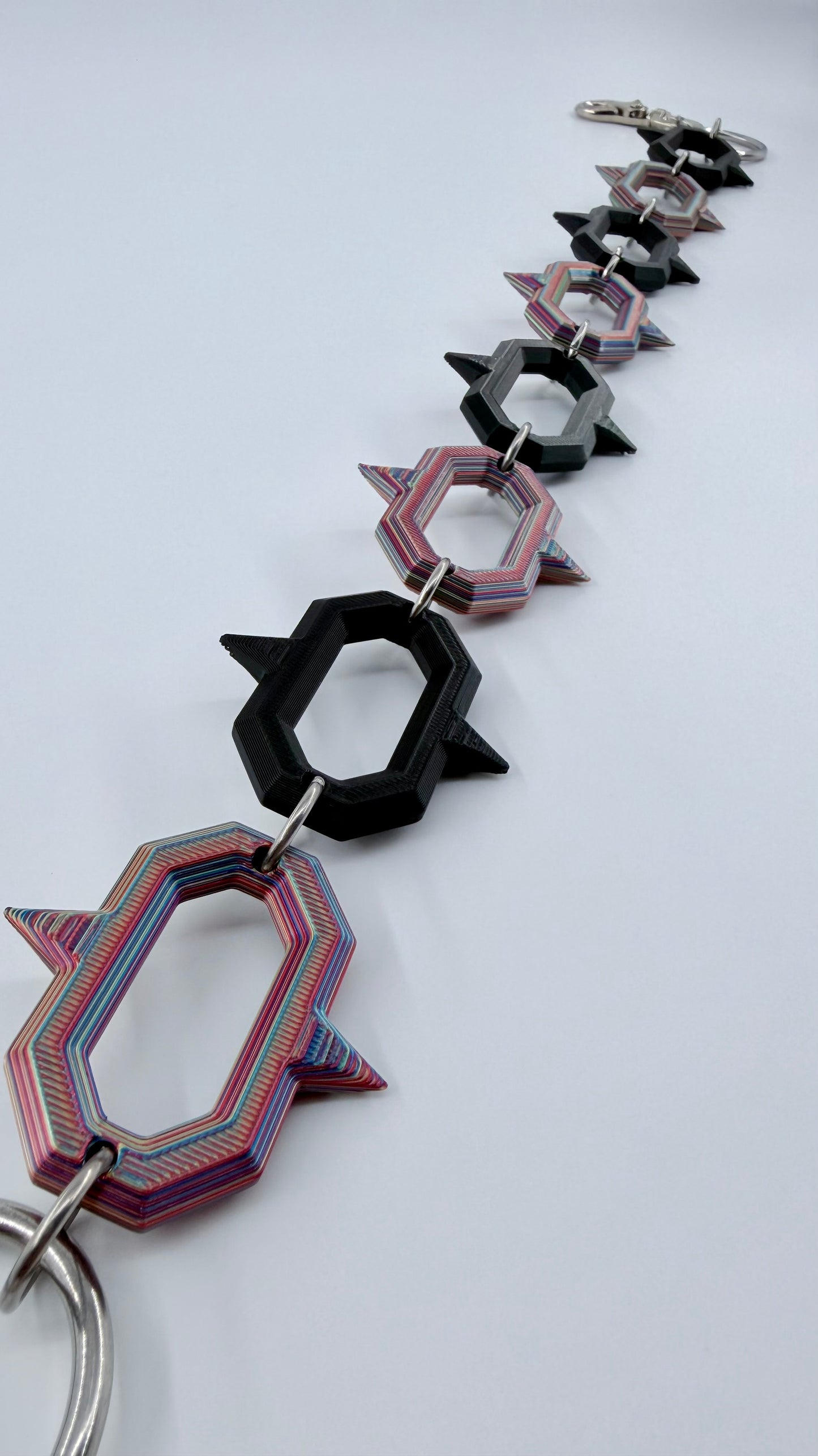 SHINE CORE SPIKE CHAINS