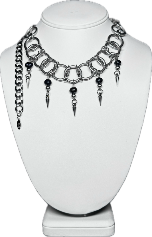 VENOM PEARL NECKLACE