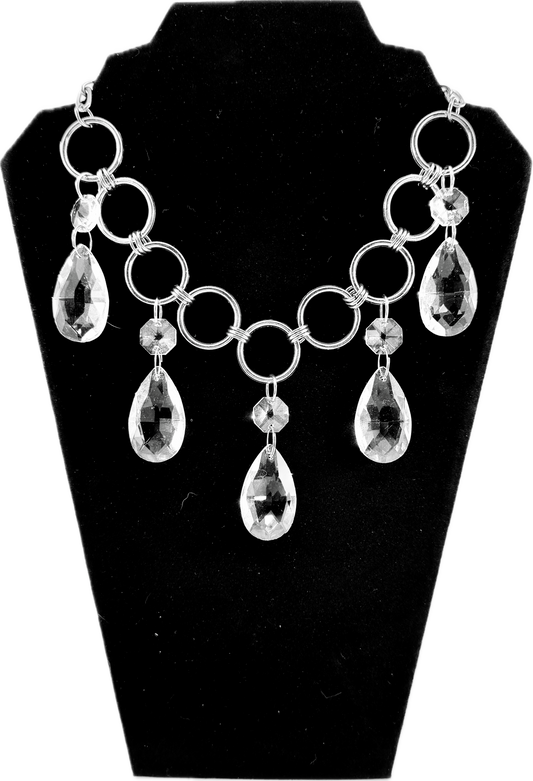 CRYSTALIZED NECKLACE